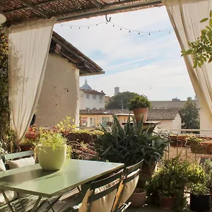 attico-con-terrazza-su-firenze.it-tuscanyhotel.com/